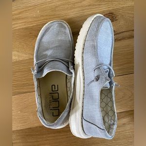 Light Gray hey dudes